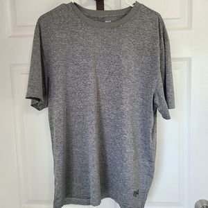 Everlast Men's Activewear Short Sleeve T-Shirt, Size: Large Color: Grey